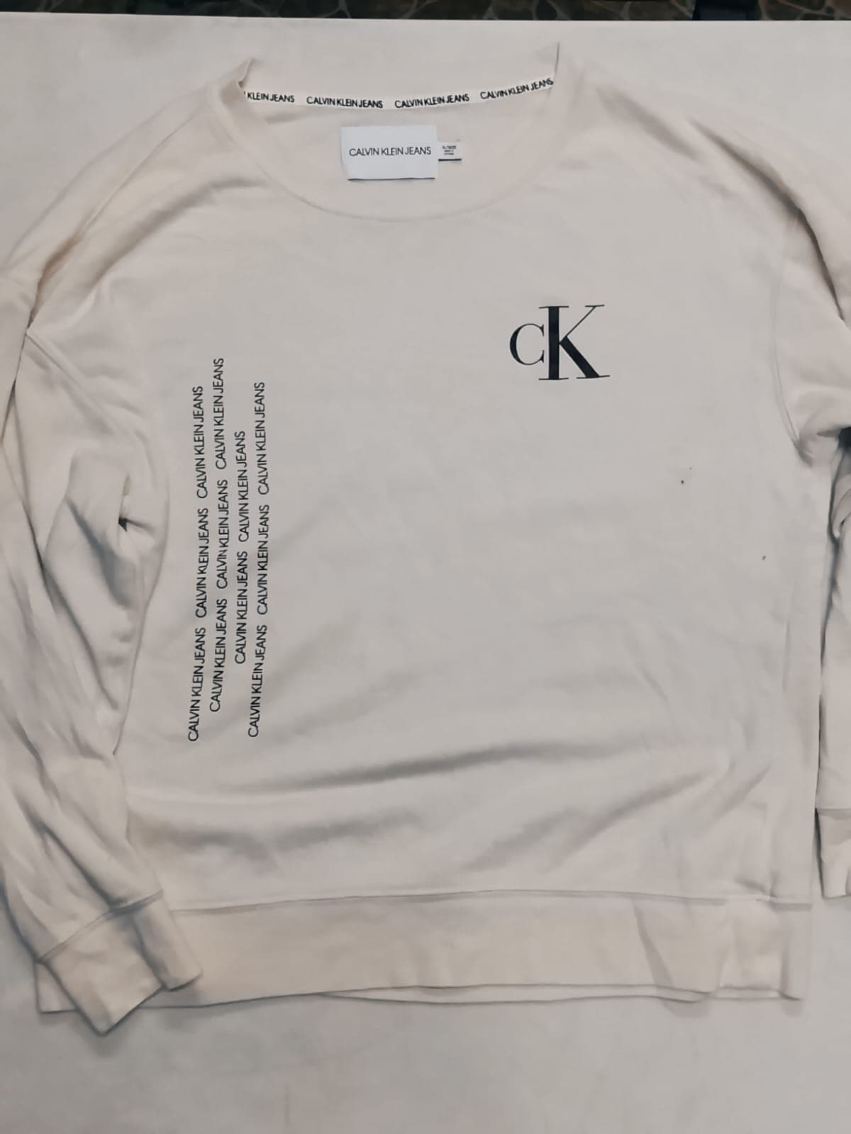 CALVIN KLEIN JEANS