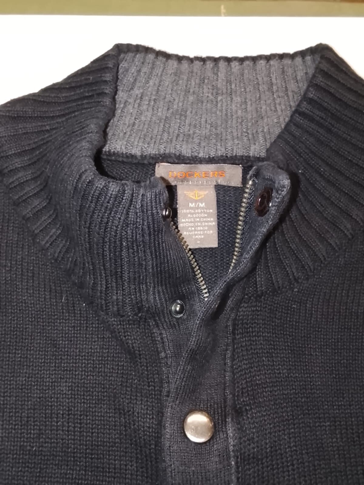 Dockers sweater