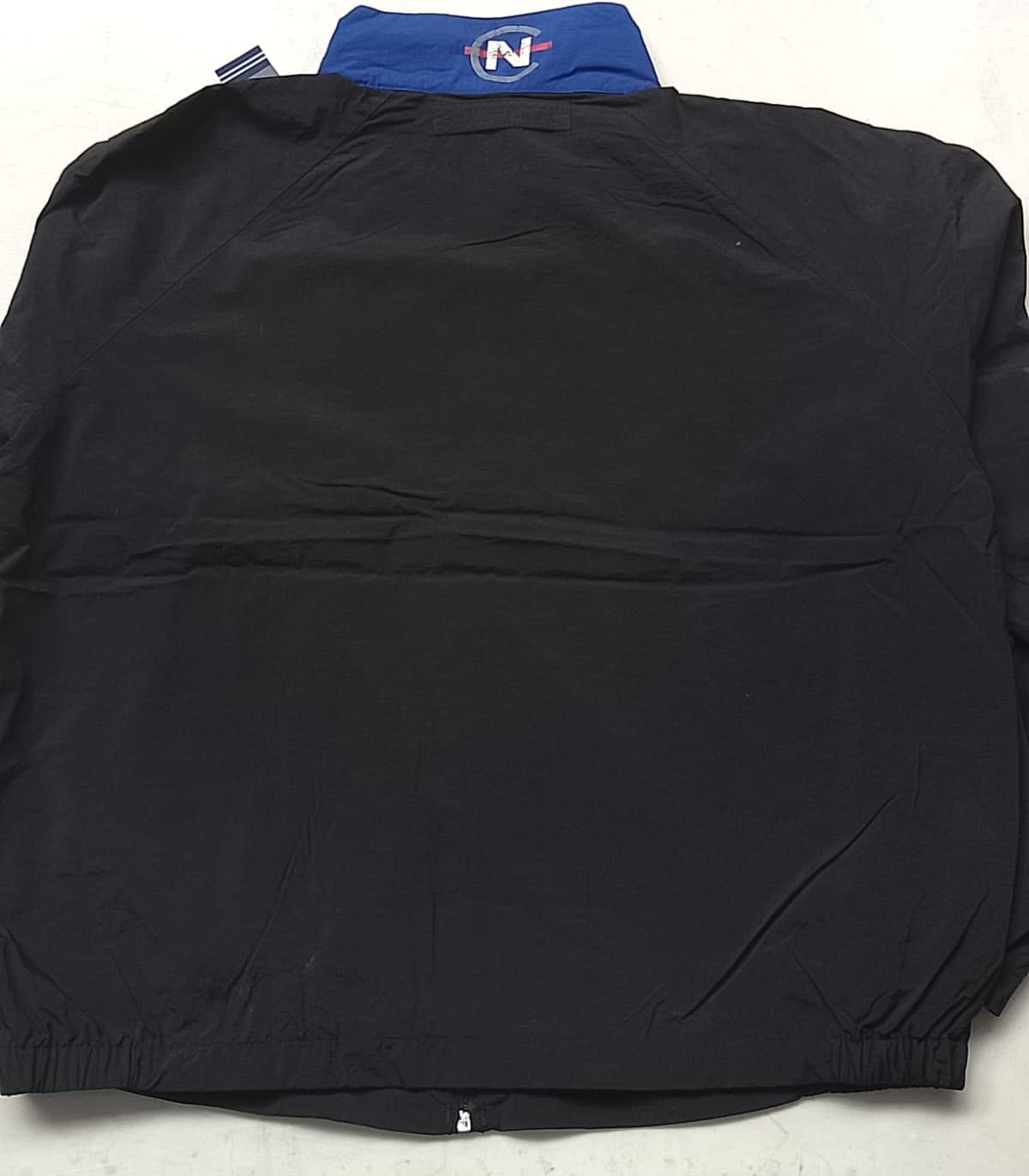 ¡NAUTICA ORIGINAL - WINDBREAKER BLACK / AZUL - NAUTICA COMPETITION - TALLA M - NUEVO CON ETIQUETA — vista alternativa