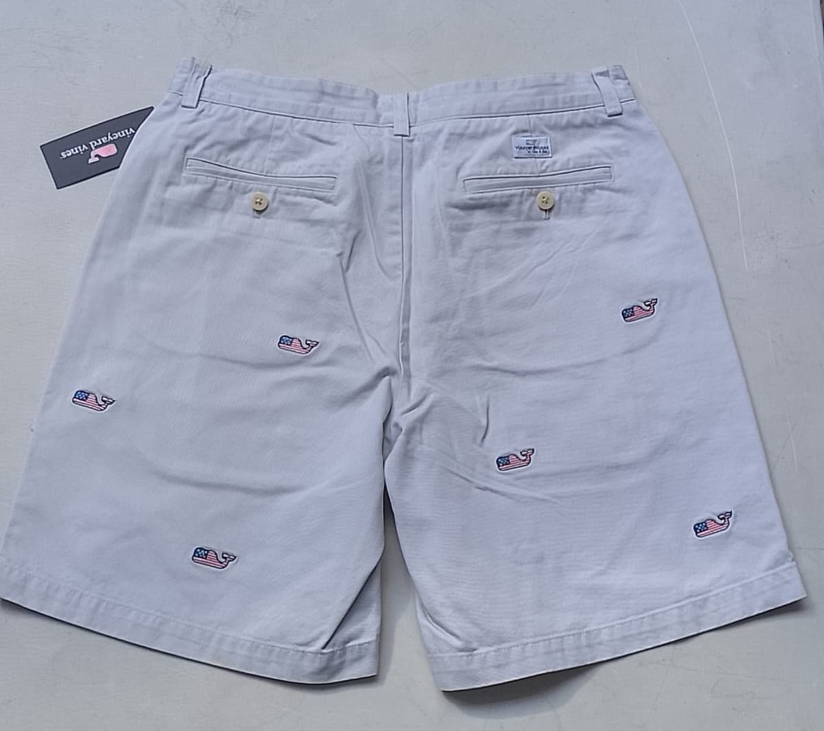 VINEYARD VINES ORIGINAL - SHORT BLANCO BALLENA USA - TALLA 33 - NUEVO CON ETIQUETA — vista alternativa