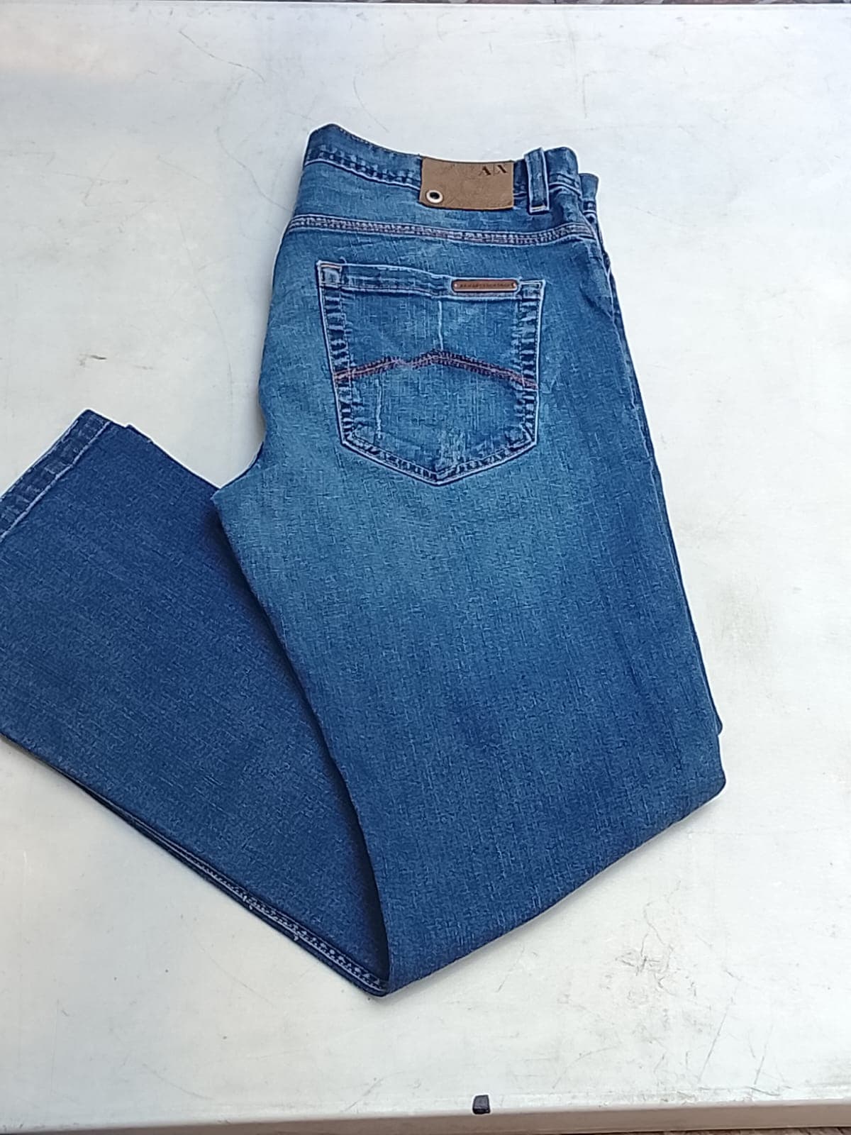 ARMANI EXCHANGE ORIGINAL - A|X - AZUL MEDIO - NUEVO CON ETIQUETA — vista alternativa