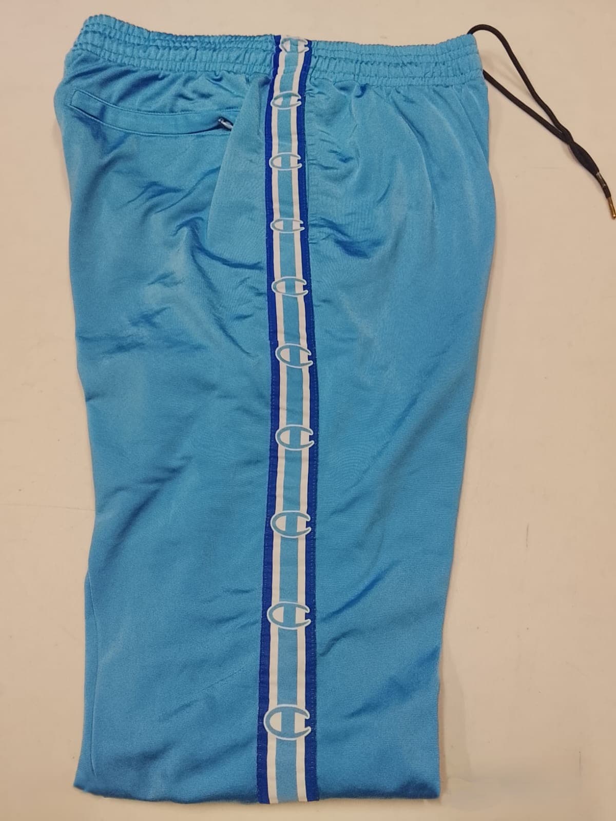 PANTS CHAMPION AUTHENTIC 🔵 PANTS CHAMPION ORIGINAL - NUEVO CON ETIQUETA - AZUL CIELO 🔵 — vista alternativa