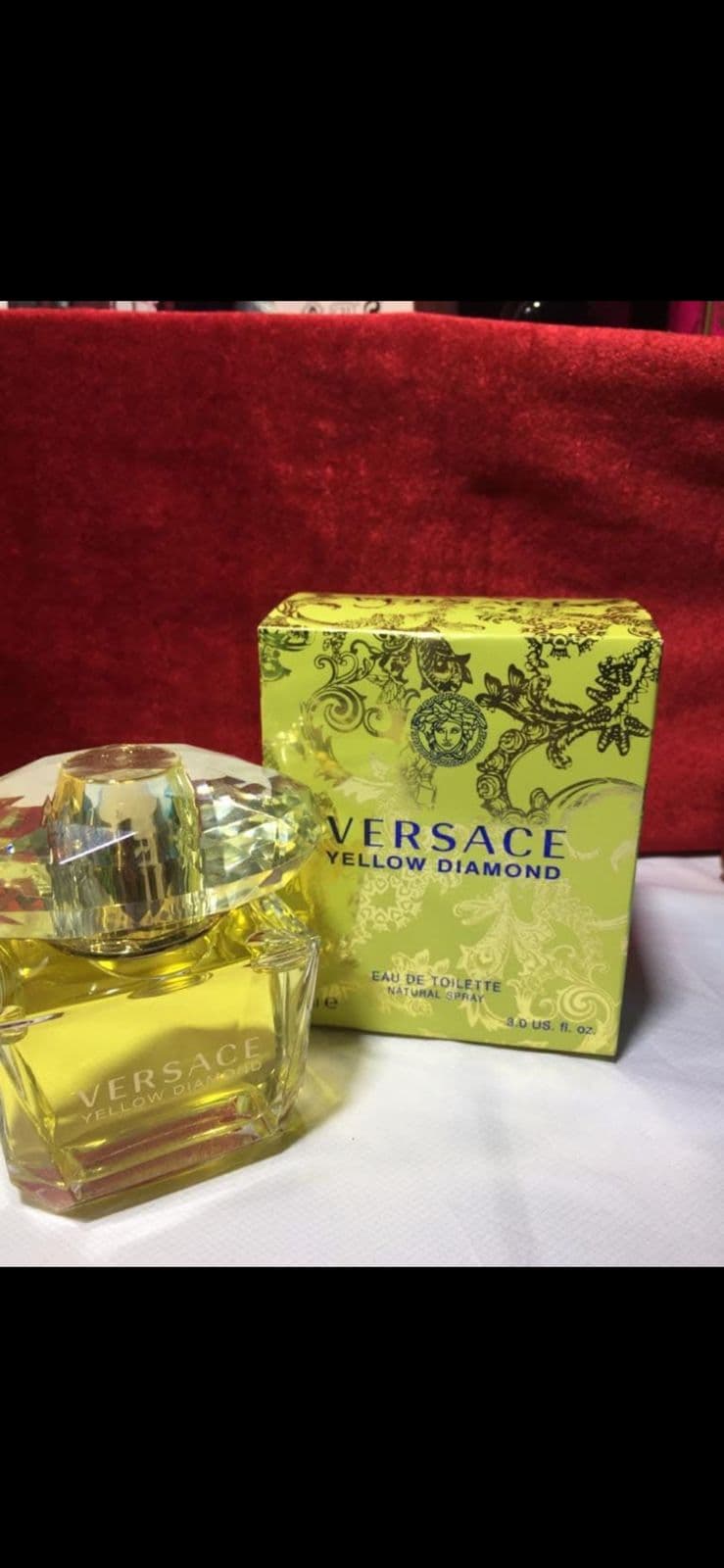  Versace Yellow Diamond