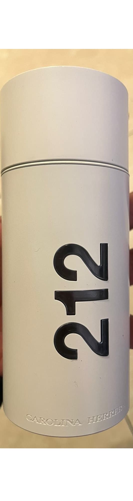Carolina Herrera 212 — vista alternativa